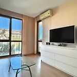 Prestige - Private - Bsr - 1 Apartamento 4*