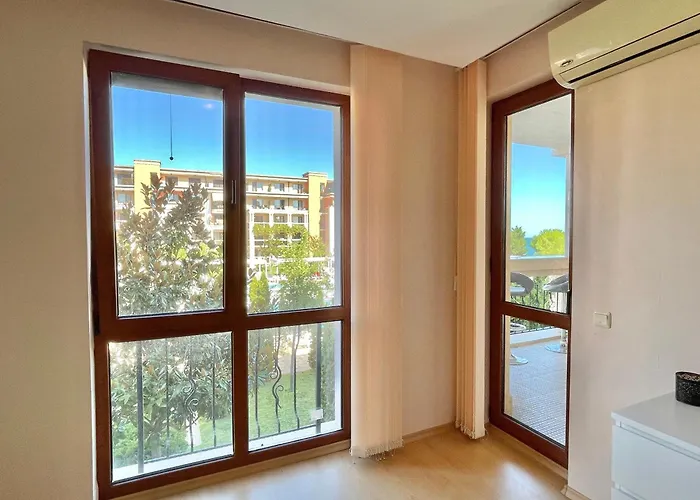 Апартамент Prestige - Private - Bsr - 1 Свети Влас