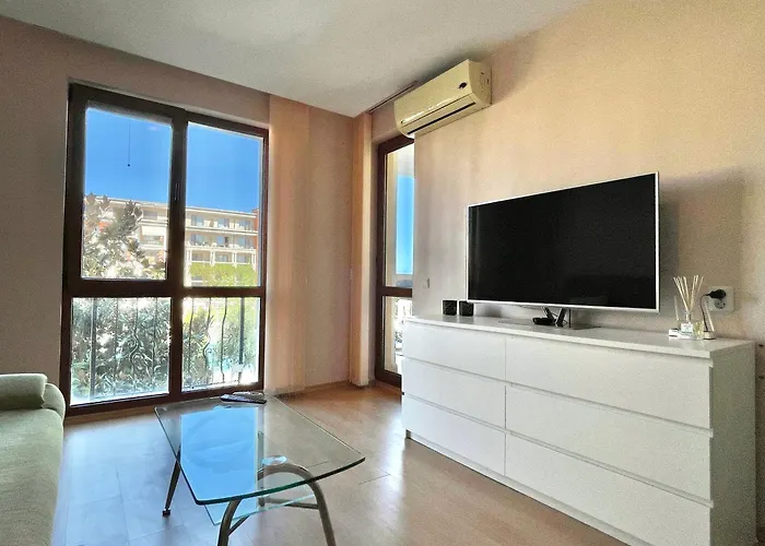 Prestige - Private - Bsr - 1 Apartament 4*